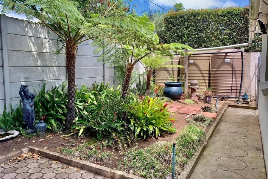 To Let 1 Bedroom Property for Rent in Mossel Bay Central Western Cape